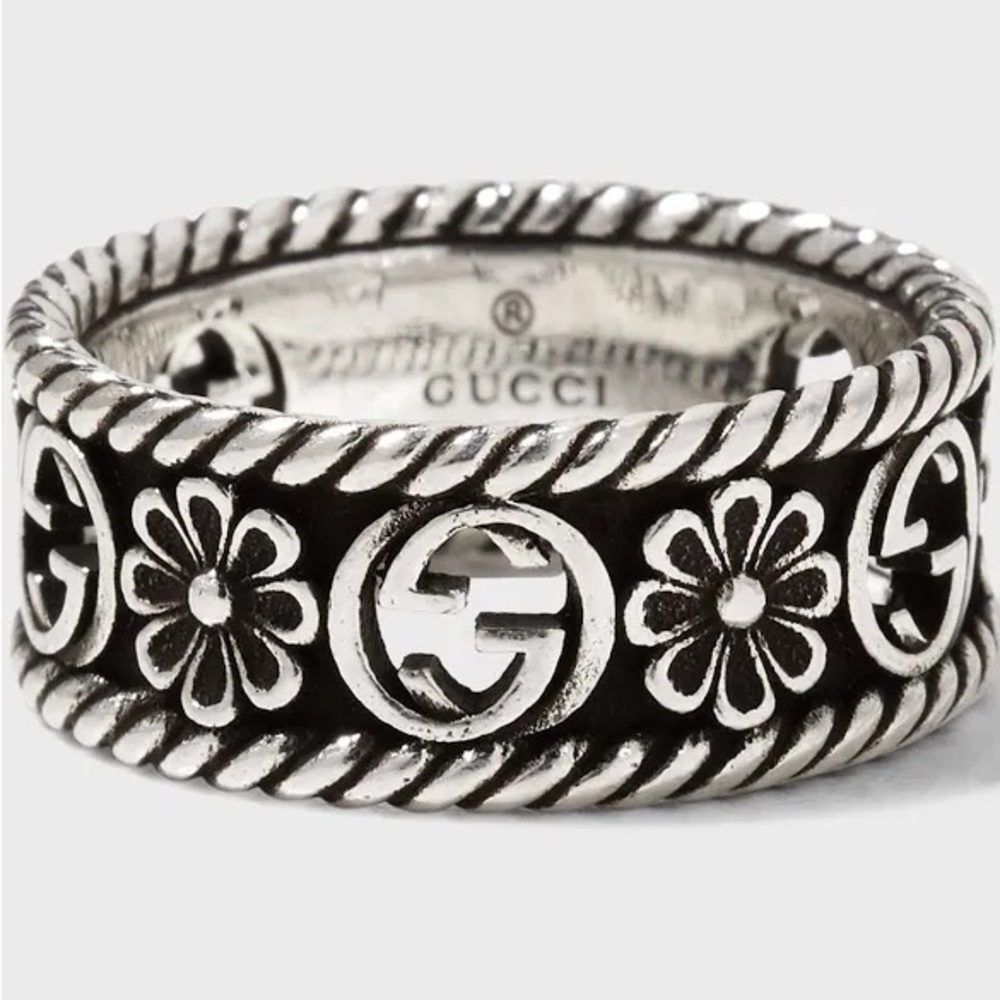 Gucci Sterling Silver Flower ring